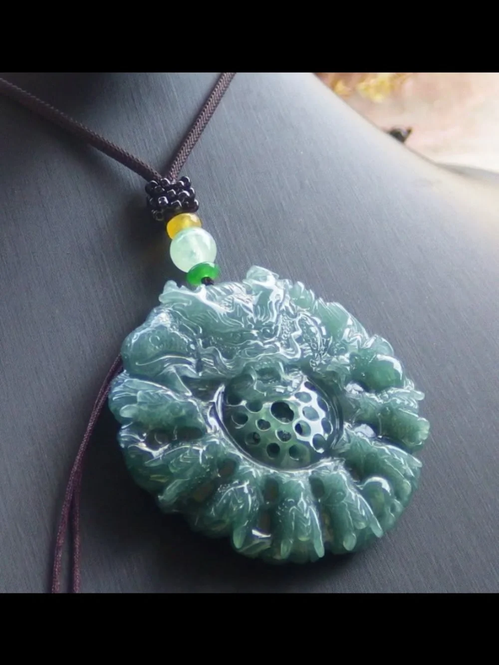 N/A exquisite carved